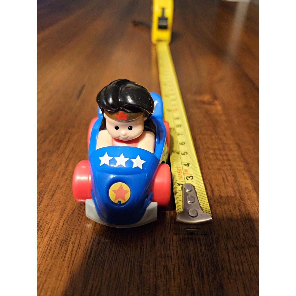 Vtg Rare 2009 Kidcore Little People Wheelies DC Wonder Woman Super Friends